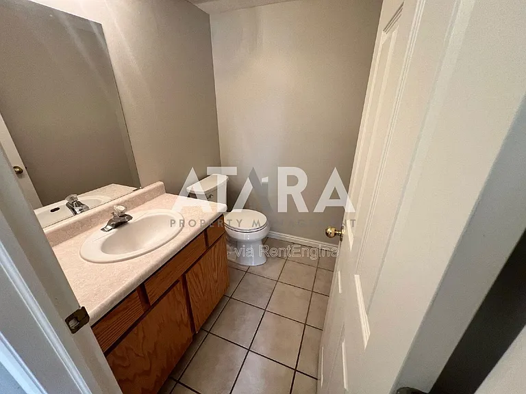 254 N Bliss Ct — Photo 11