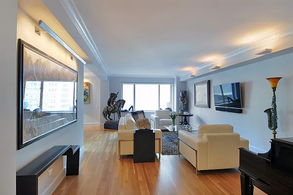 Sold by Corcoran | media 2