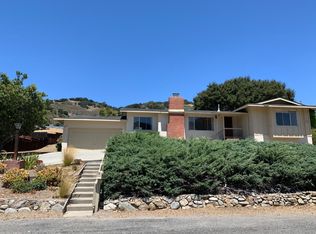 30 Lupin Ln, Carmel Valley, CA 93924