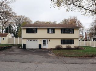 6 Pembroke St, Marlborough, MA 01752