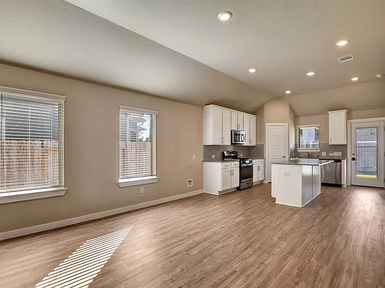 6419 Purple Wreath Way — Photo 11