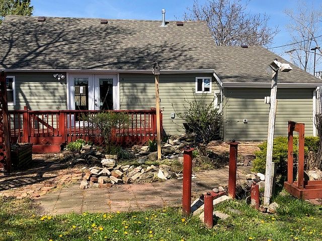 2nd image of 5515 6th Ave