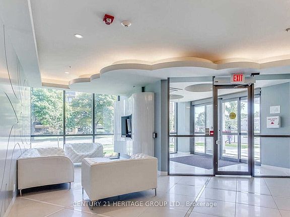 3rd image of 80 Esther Lorrie Dr #709