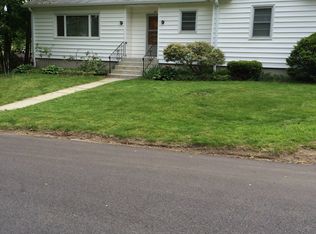 24 Peru St, Willimantic, CT 06226