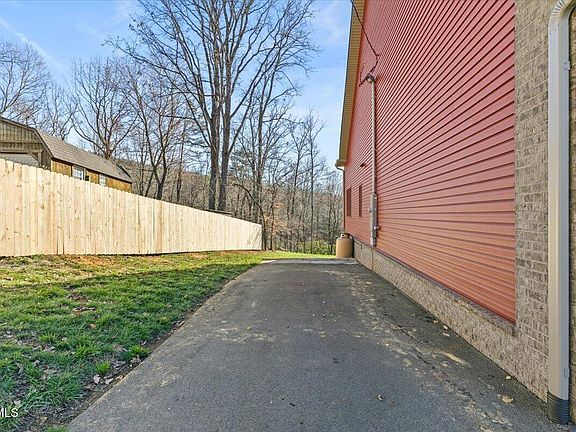 5th image of 385 McKeehan Ridge Rd