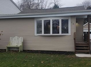 75 3rd Ave, Rochester, NY 14612