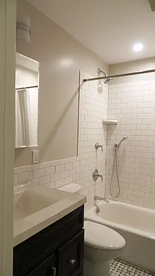 Rented by Brooklyn Real Inc | media 19