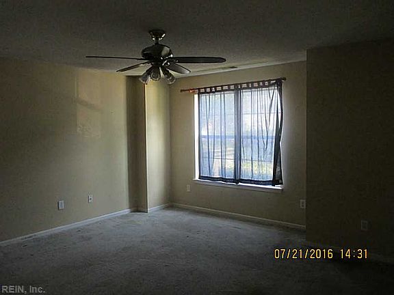 5th image of 3845 Lasalle Dr APT 103