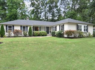 49 Sunset Dr, Seekonk, MA 02771