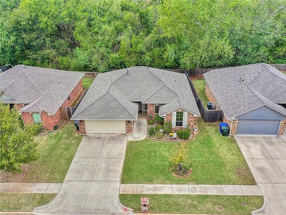 2nd image of 3024 Woodcrest Creek Dr
