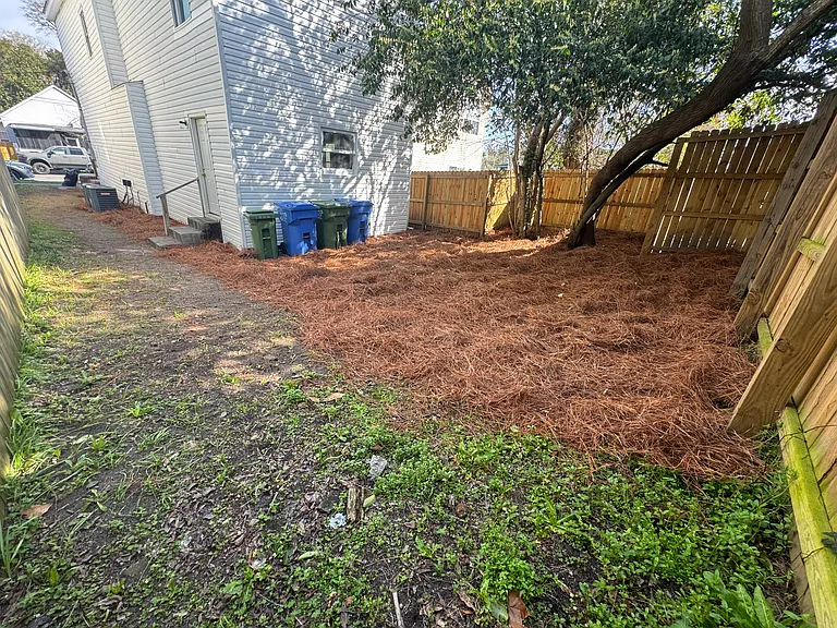 708 Campbell St #1/2 — Photo 10