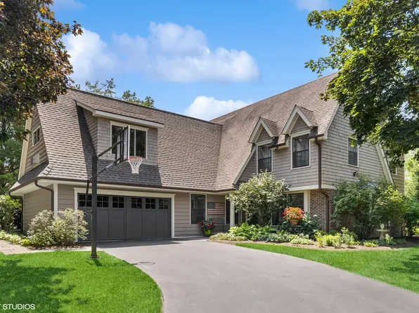 5 Pheasant Row, Lincolnshire, IL 60069