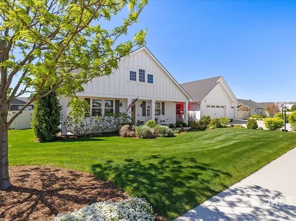 8209 Swiftwater Dr, Nampa, ID 83686