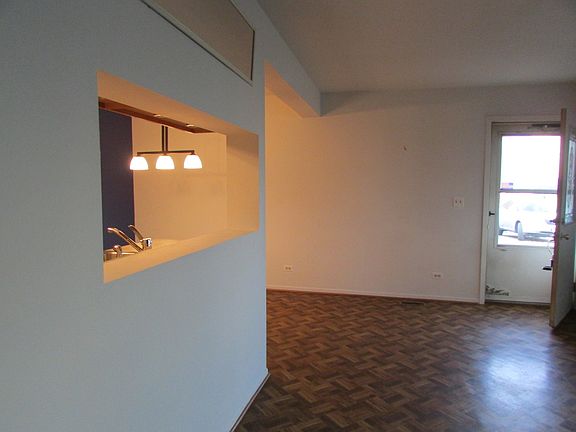 2nd image of 329 Farmingdale Cir