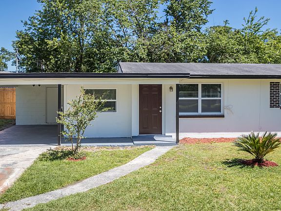 3rd image of 7067 Delisle Dr