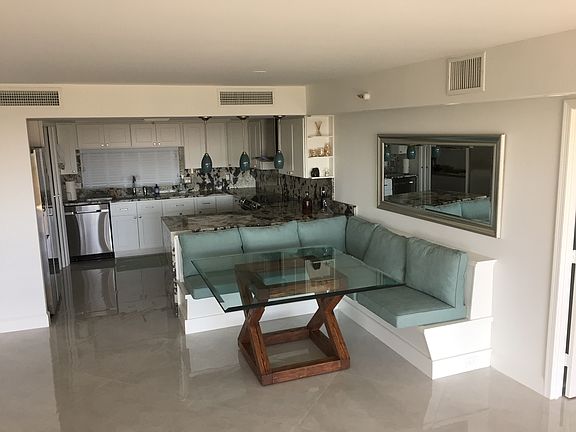 4th image of 2450 Presidential Way APT 1006