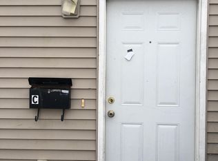 643 S Lucas St APT C, Iowa City, IA 52240