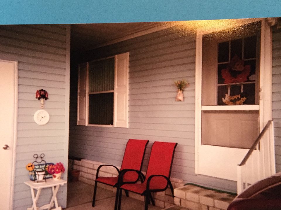 2nd image of 369 Kingfisher Ln