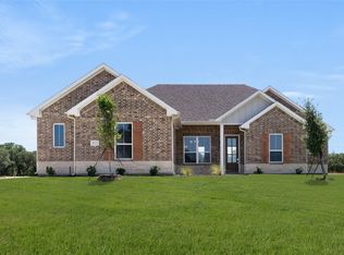 313 Slimp Blf, Azle, TX 76020