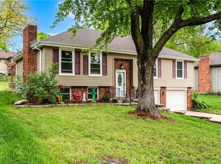 10508 NW 59th St, Kansas City, MO 64152