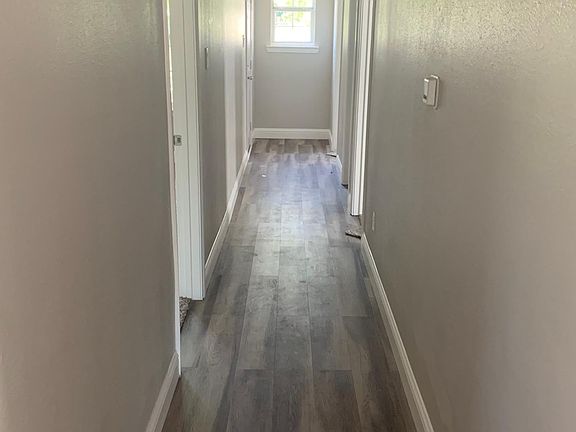 3rd image of 3213B Polk St