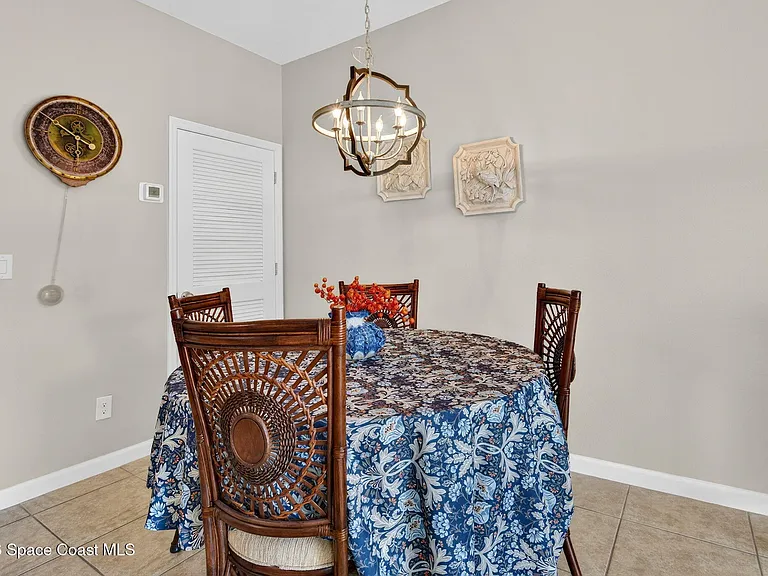 2515 Revolution St #103 — Photo 20