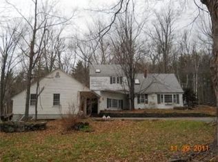 749 5th Massachusetts Tpke, Fitchburg, MA 01420