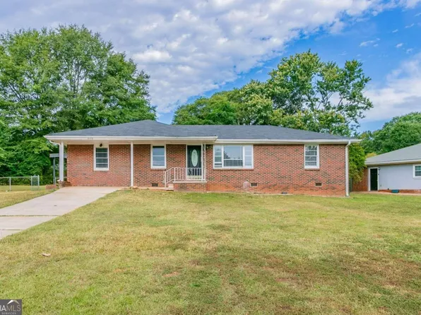 5176 Jones Cir, Atlanta, GA 30349