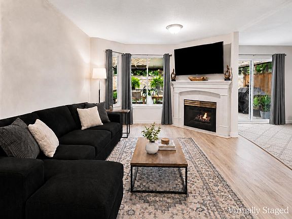 5th image of 21928 48th Ave #72