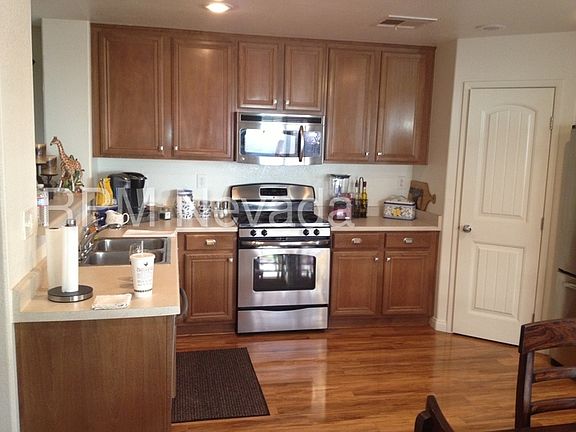 4th image of 648 Wessex Dr