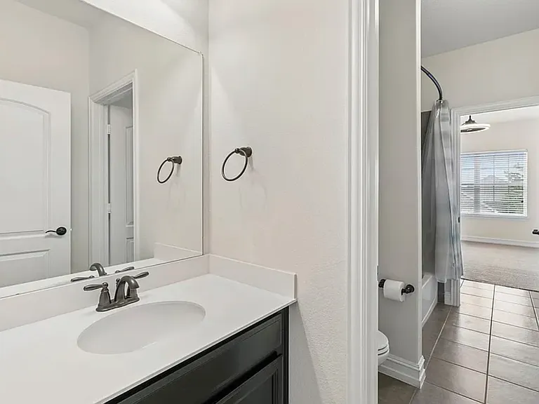 1549 Westborough Ln — Photo 27
