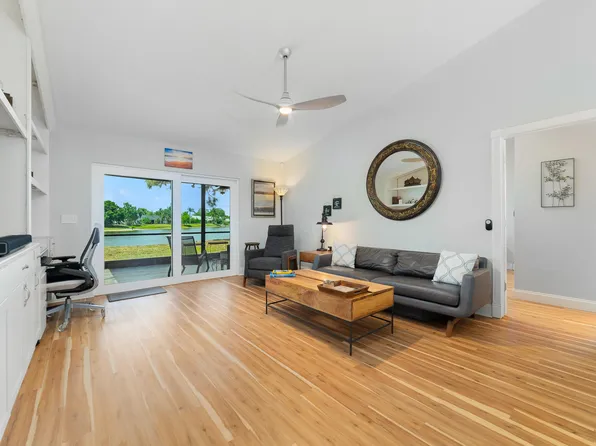 142 Timberline Drive, Jupiter, FL 33458