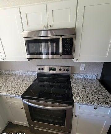 4th image of 4027 W Wood Dr