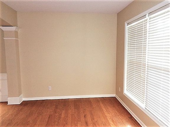 3rd image of 157 Autry Ave