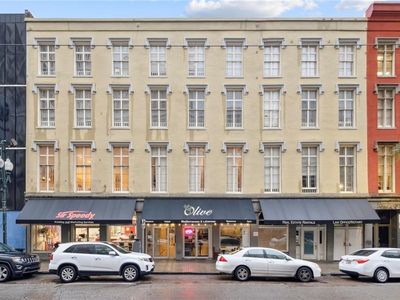 339 Carondelet St APT 2A, New Orleans, LA, 70130