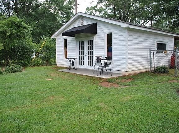 Rear view of studio/Rec space - climate controlled by window unit