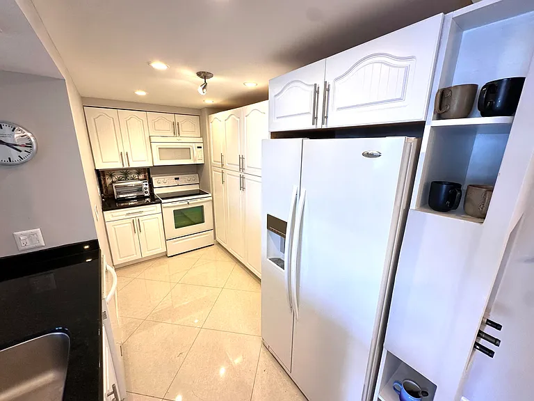 1 Las Olas Cir #313 — Photo 12