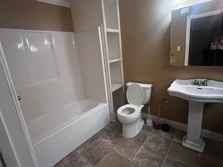 122 Tally Ho Ln — Photo 20