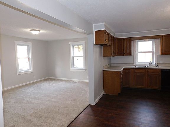 5th image of 1726 Shadewood Ave