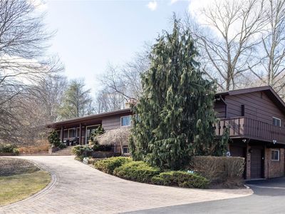 31 Artisan Avenue, Huntington, NY, 11743