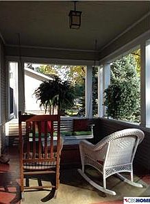 2nd image of 4218 Davenport St