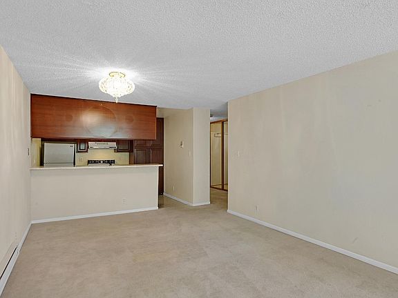 5th image of 7130 Shelter Creek Ln