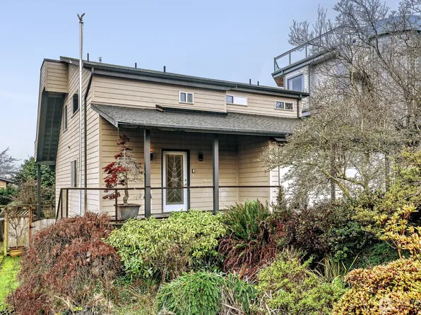 2329 W Smith Street, Seattle, WA 98119