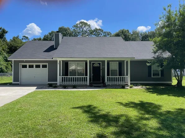 3740 Heatherwoods Dr, Valdosta, GA 31605