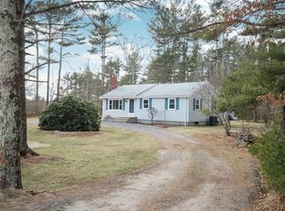 21 Neck Rd, Rochester, MA 02770