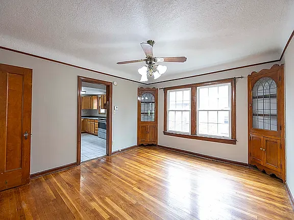 3567 Gridley Rd #UP — Photo 12
