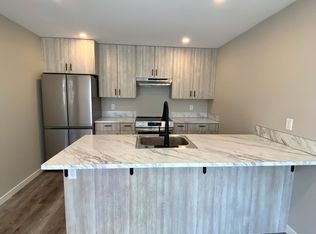 300 W Fairfield St #B, Gladstone, OR 97027