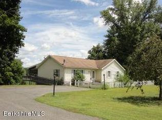 349 S Main St, Sheffield, MA 01257