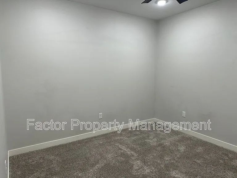 235 Belgrade Ave #302 — Photo 7