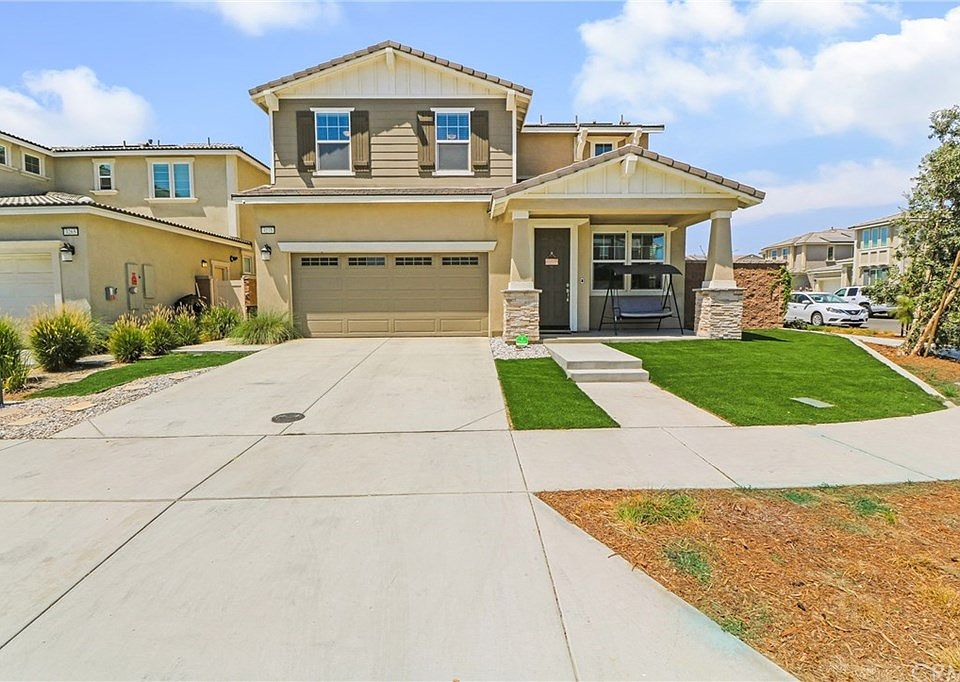 1st image of 3275 E Denali Dr